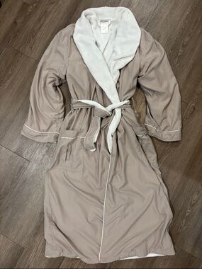 Jennifer Adams Home The Basics Collection Spa Plush Bathrobe Linen Color